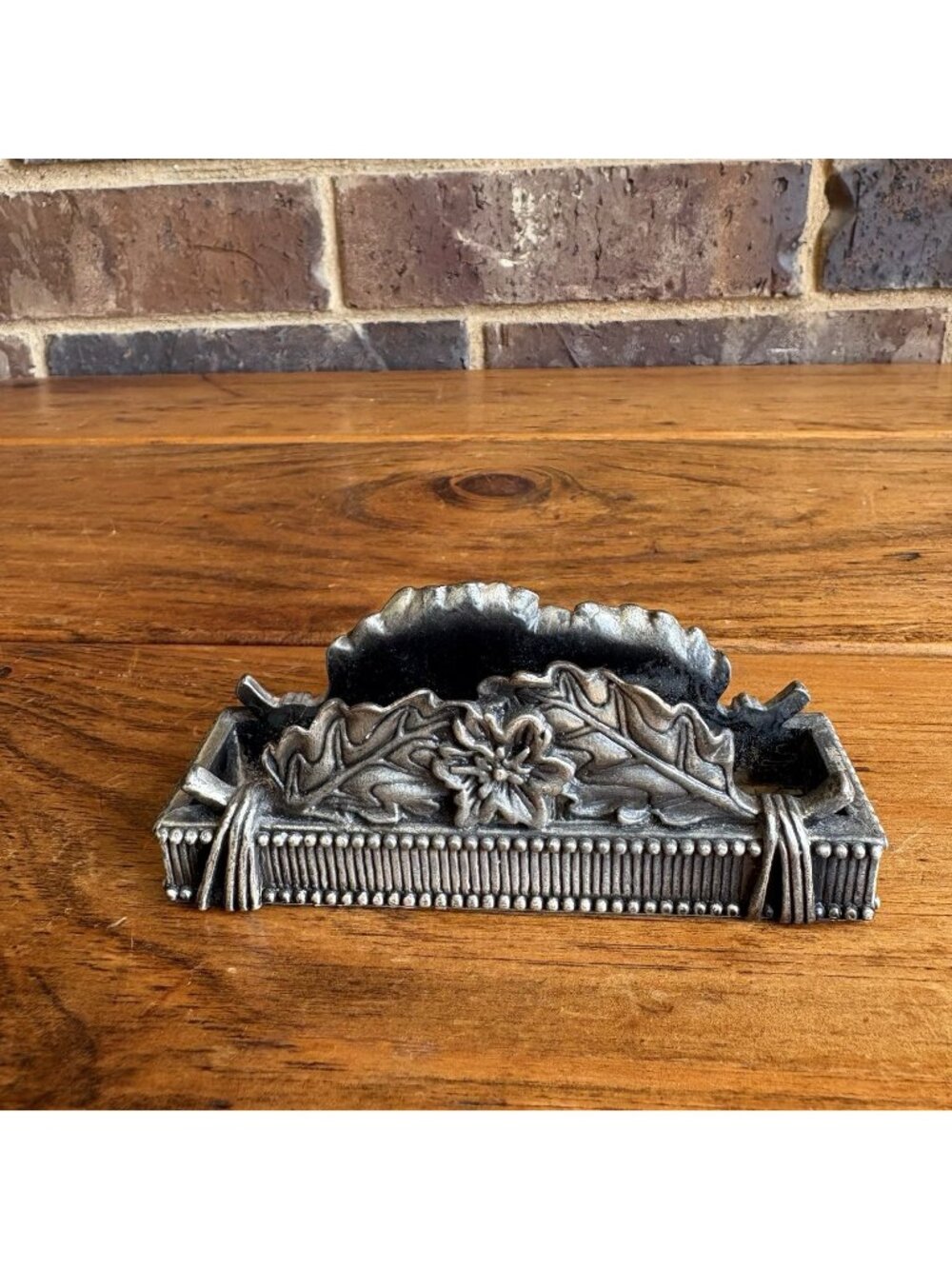 Vintage - Metal Pewter BUSINESS CARD HOLDER with FLOWER DESIGN